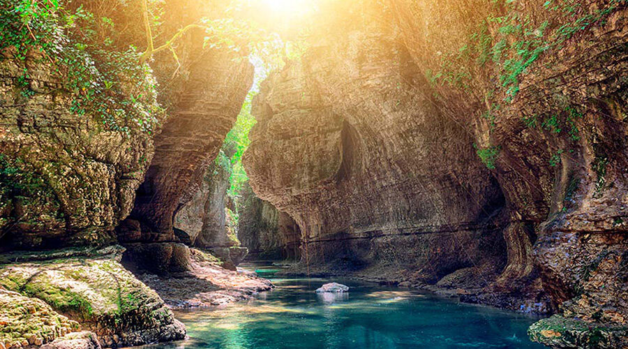 Uçaklı Gürcistan Noel Pazarları Turu