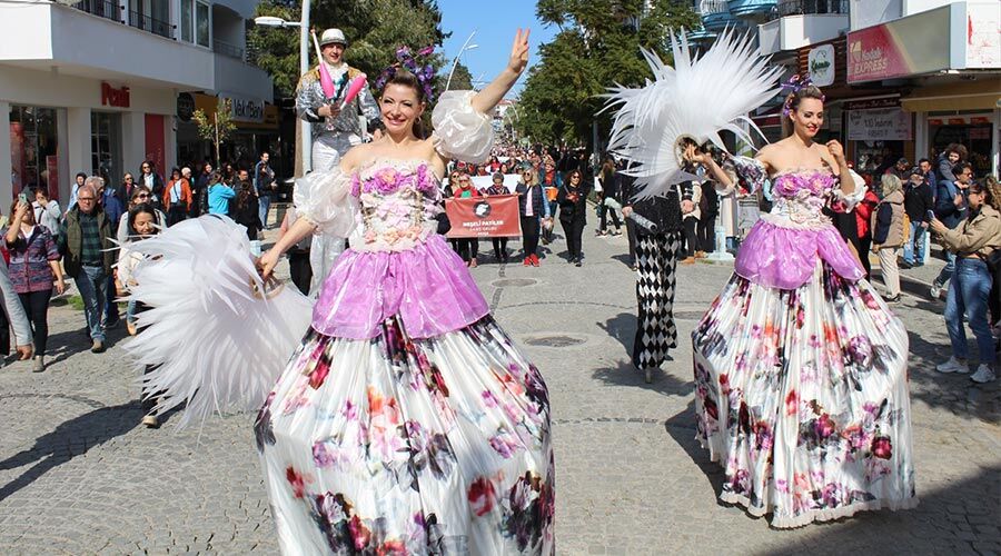 Badem Çiçeği Festivali