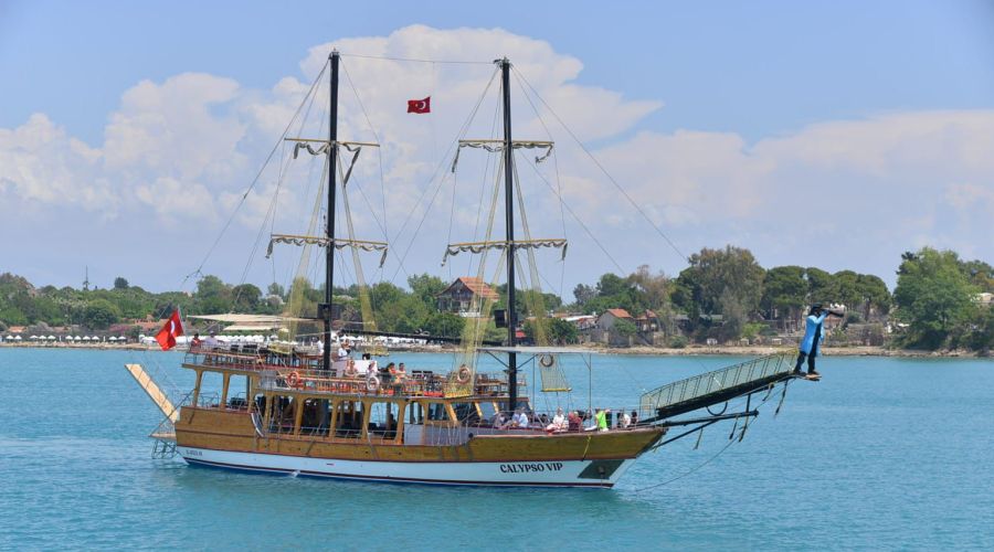 Экскурсия на лодке в Сиде Манавгат