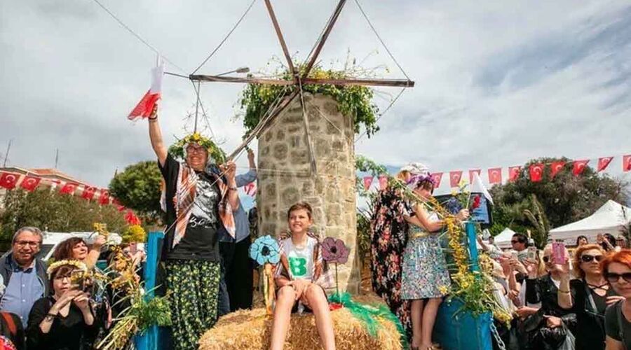 Alaçatı Ot Festivali