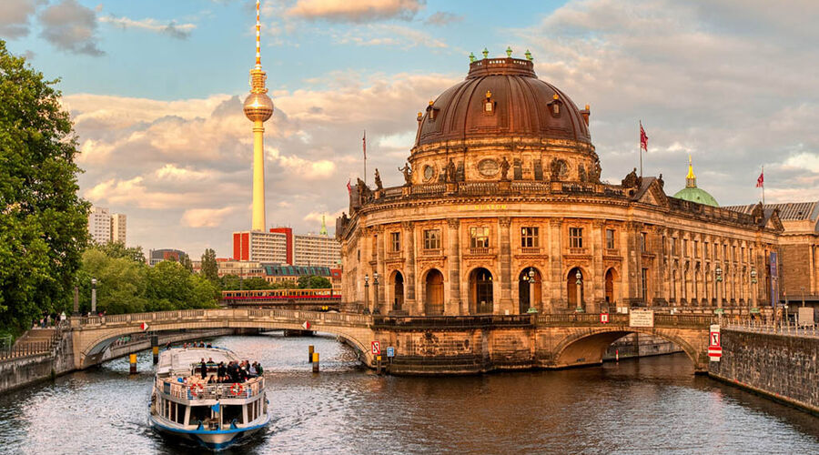 Berlin Dresden Prag Bratislava Budapeşte Viyana Turu