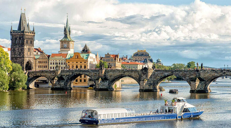 Berlin Dresden Prag Bratislava Budapeşte Viyana Turu