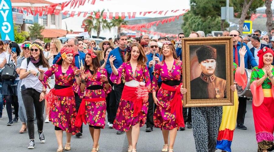 Alaçatı Ot Festivali